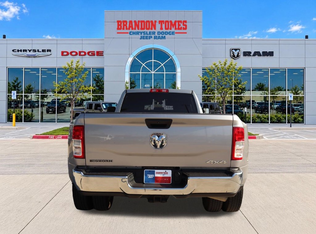 Used 2024 RAM 3500 Big Horn AWD/4WD image 4