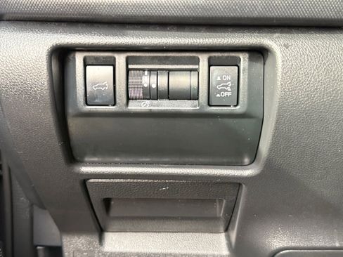 Certified 2025 Subaru Forester Limited image 20