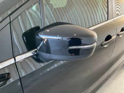 New 2026 Honda Odyssey Touring image 3