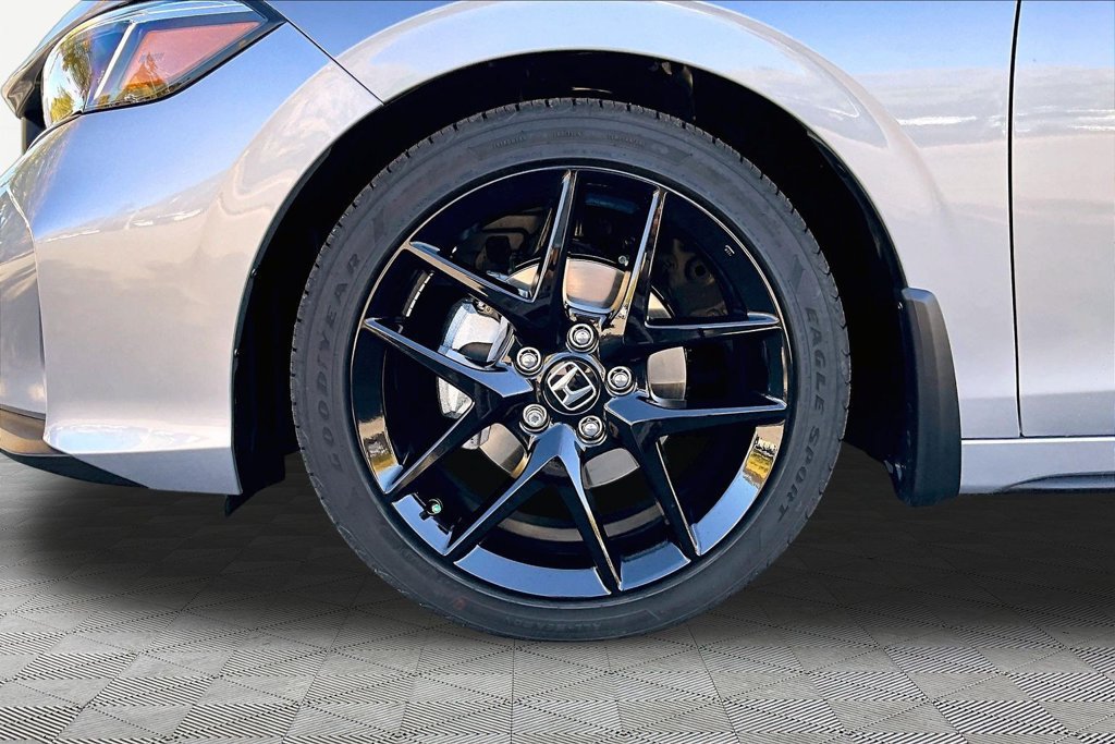 Used 2026 Honda Civic Sport image 23