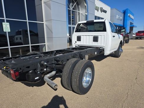 New 2026 RAM 3500 Tradesman w/ Chrome Appearance Group image 5