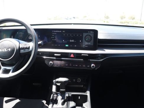 Used 2025 Kia K5 LXS image 15