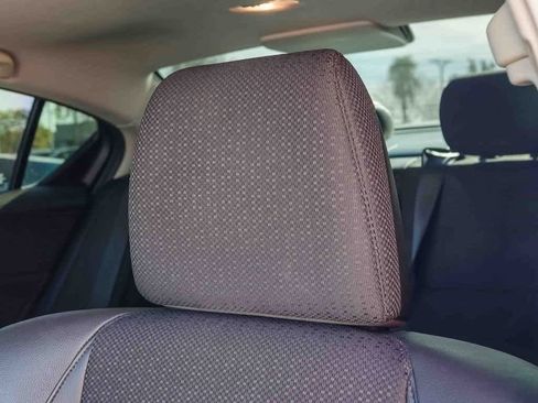 Used 2013 Acura ILX image 25