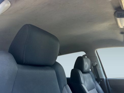 Used 2018 Toyota Tundra SR5 w/ SR5 Upgrade Package image 26