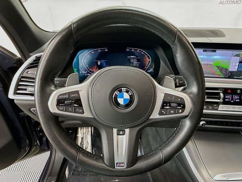 Used 2021 BMW X5 xDrive40i w/ M Sport Package image 11