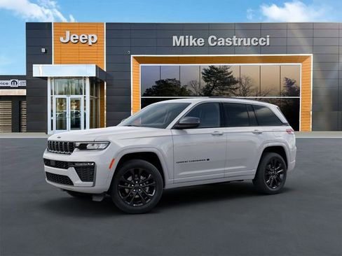 New 2026 Jeep Grand Cherokee Limited AWD/4WD image 3