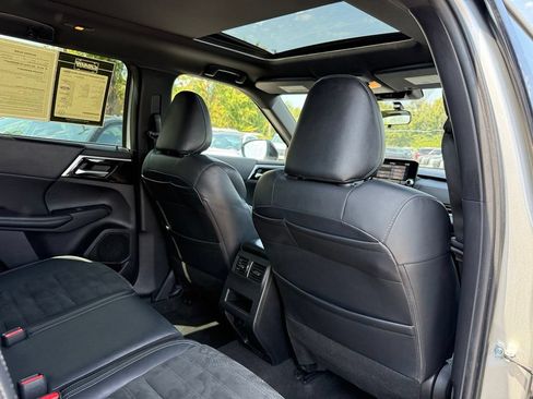Used 2022 Mitsubishi Outlander SEL Black Edition AWD/4WD image 36