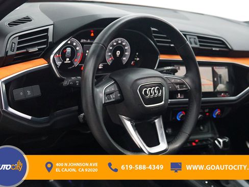 Used 2020 Audi Q3 2.0T Prestige w/ Prestige Package image 20