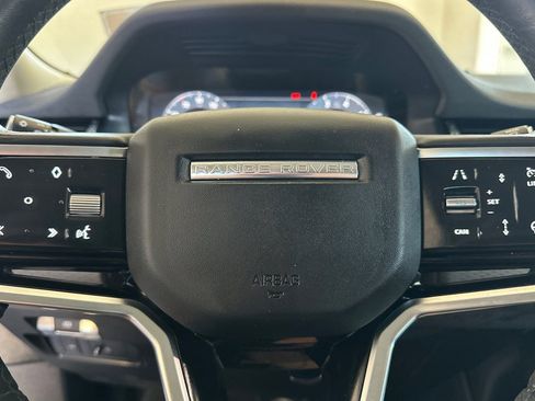 Used 2023 Land Rover Range Rover Evoque S AWD/4WD image 23
