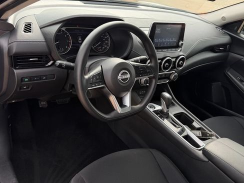Certified 2025 Nissan Sentra SV FWD image 16