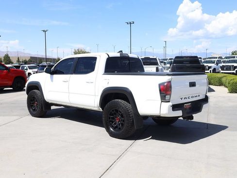 Used 2019 Toyota Tacoma TRD Pro AWD/4WD image 4