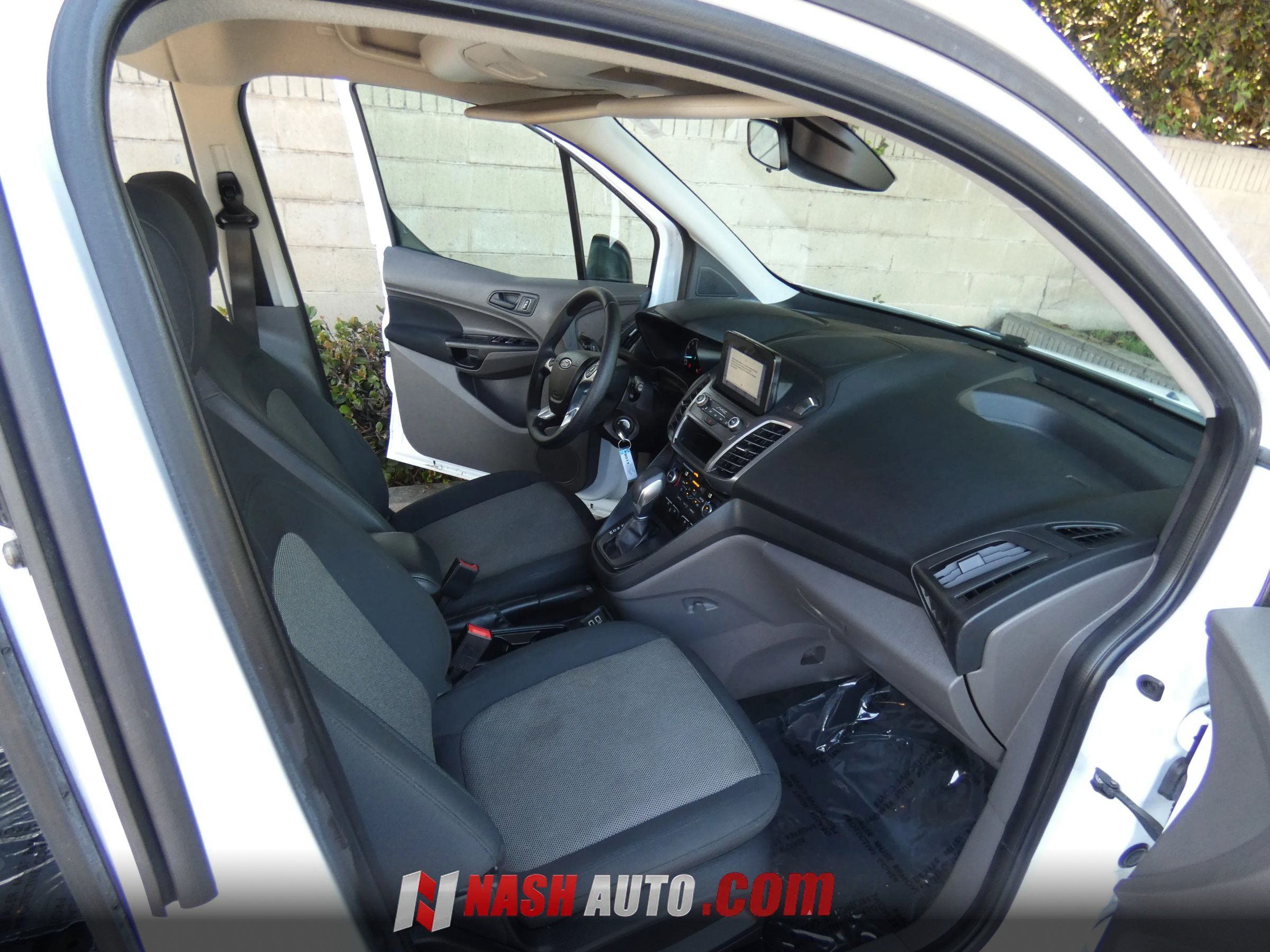 Used 2019 Ford Transit Connect XL FWD image 22