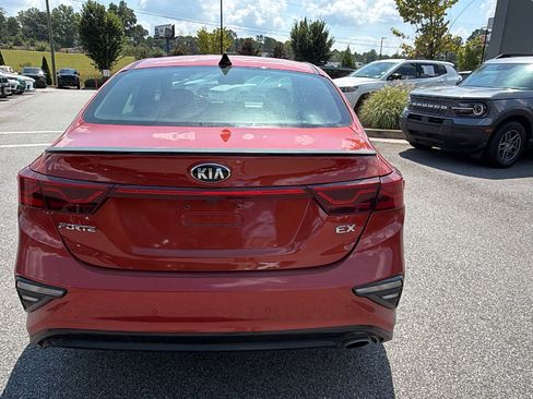 Used 2019 Kia Forte EX w/ Option Group 020 FWD image 9