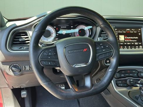Used 2022 Dodge Challenger R/T Scat Pack RWD image 15