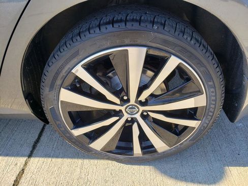 Used 2020 Nissan Altima 2.5 SR image 43