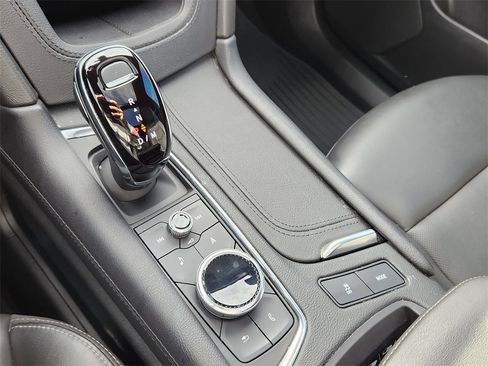 Used 2022 Cadillac XT6 Premium Luxury w/ Technology Package image 25