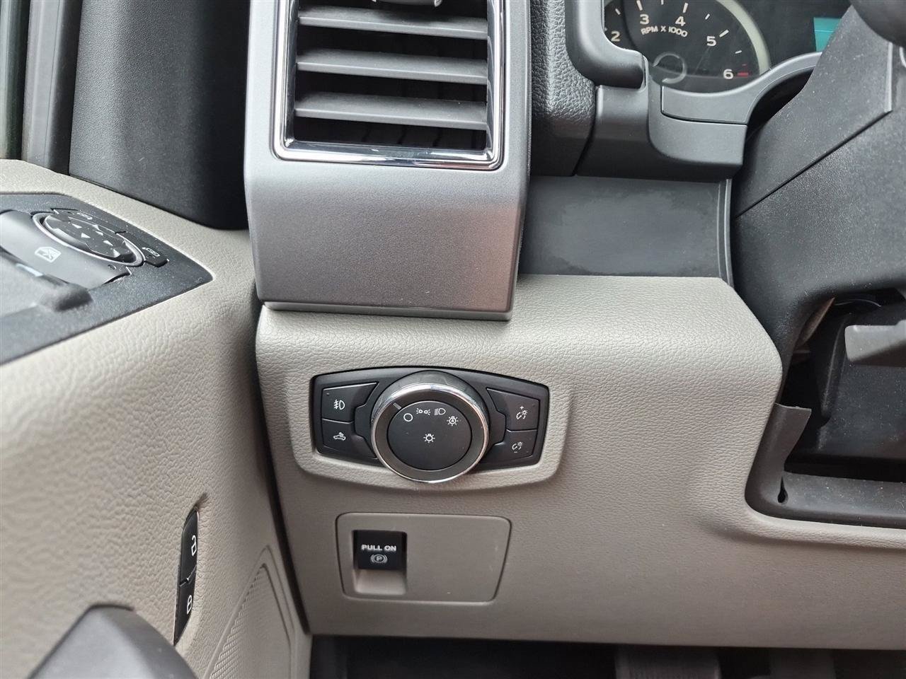 Used 2020 Ford F150 XLT RWD image 15