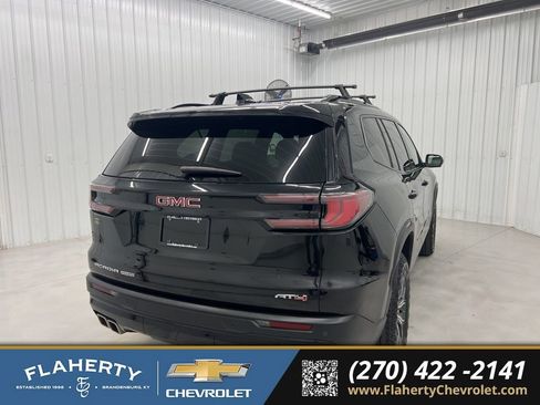 Used 2024 GMC Acadia AT4 w/ Luxury Package image 3