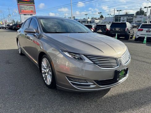 Used 2015 Lincoln MKZ w/ Equipment Group 102A Reserve image 3