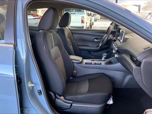 Certified 2024 Nissan Sentra SV image 9