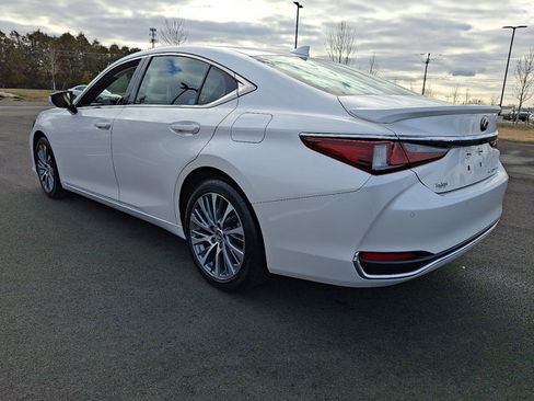 Used 2021 Lexus ES 250 w/ Premium Package image 5