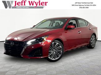 Used 2023 Nissan Altima 2.5 SL FWD video 1