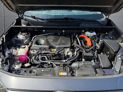 Certified 2019 Toyota RAV4 LE AWD/4WD image 20
