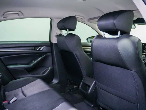 Used 2018 Honda Accord LX image 20