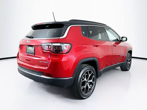 Used 2025 Jeep Compass Limited AWD/4WD image 9