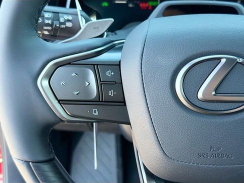 Used 2026 Lexus RX 350 w/ Convenience Package AWD/4WD image 39