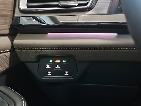 New 2026 Volkswagen Atlas SEL image 40