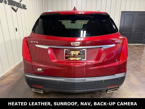 Used 2018 Cadillac XT5 Luxury w/ Driver Awareness Package FWD image 9