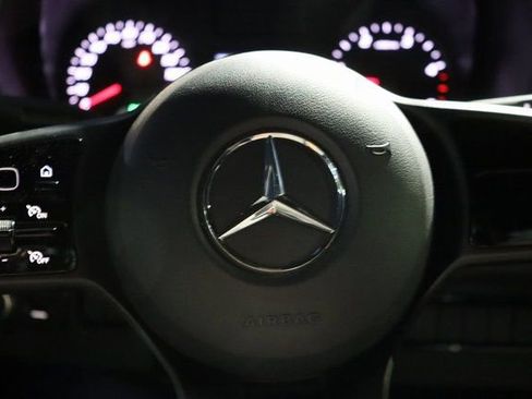 Used 2021 Mercedes-Benz Sprinter 3500 image 26