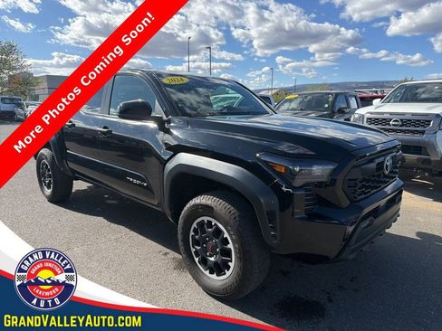 Used 2024 Toyota Tacoma TRD Off-Road image 1