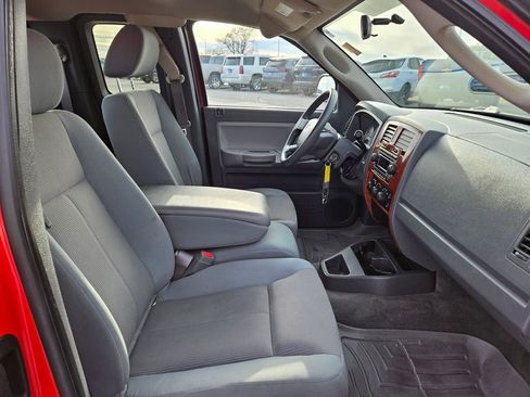 Used 2005 Dodge Dakota SLT w/ Trailer Tow Group image 27