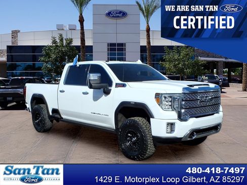 Used 2022 GMC Sierra 2500 Denali w/ Technology Package AWD/4WD image 1