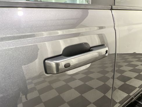 Used 2023 Ford Bronco Outer Banks image 15