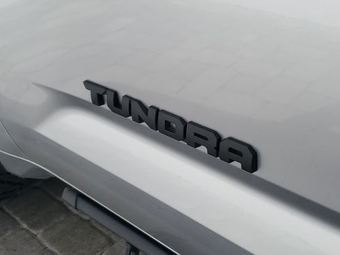 Used 2026 Toyota Tundra SR5 w/ SR5 Convenience Package AWD/4WD image 9