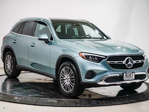 Used 2026 Mercedes-Benz GLC 300 image 5