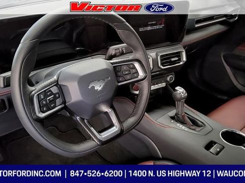 Used 2025 Ford Mustang Premium image 11