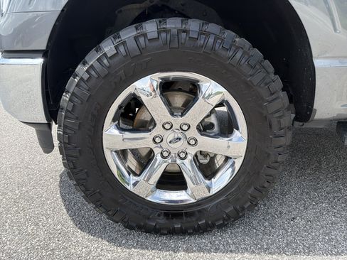 Used 2023 Ford F150 Lariat w/ Trailer Tow Package AWD/4WD image 12