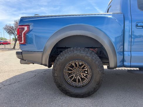 Used 2020 Ford F150 Raptor w/ Equipment Group 802A Luxury AWD/4WD image 6