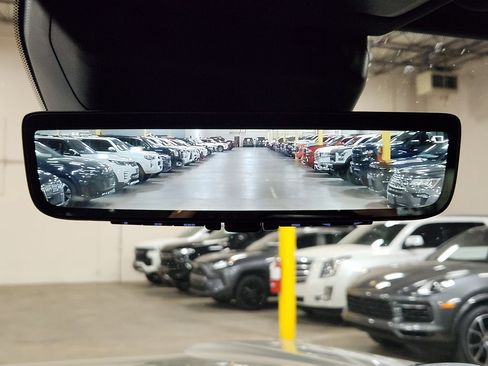 Used 2025 Lexus GX 550 Luxury+ 4WD image 34