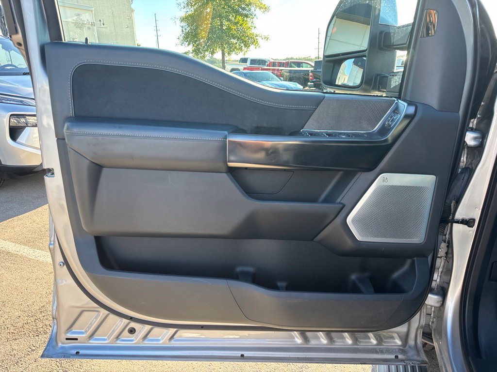 Used 2022 Ford F150 Platinum w/ Equipment Group 701A High AWD/4WD image 9