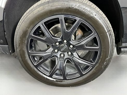 Used 2024 GMC Yukon Denali w/ Denali Reserve Package AWD/4WD image 35