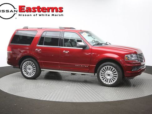 Used 2016 Lincoln Navigator Reserve AWD/4WD image 50