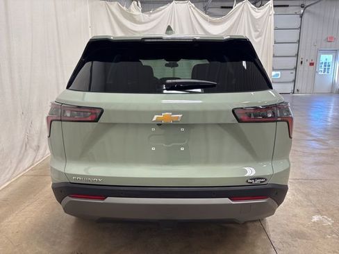 Used 2025 Chevrolet Equinox LT image 5
