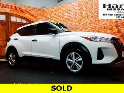 Used 2021 Nissan Kicks S