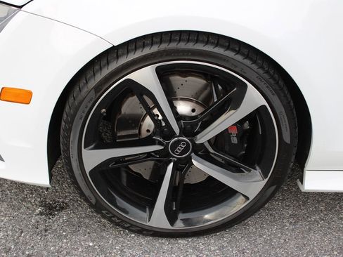 Used 2017 Audi RS 7 Prestige image 31