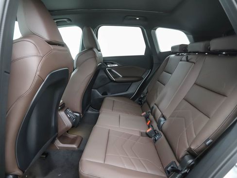 Used 2025 BMW X1 xDrive28i w/ Convenience Package image 19